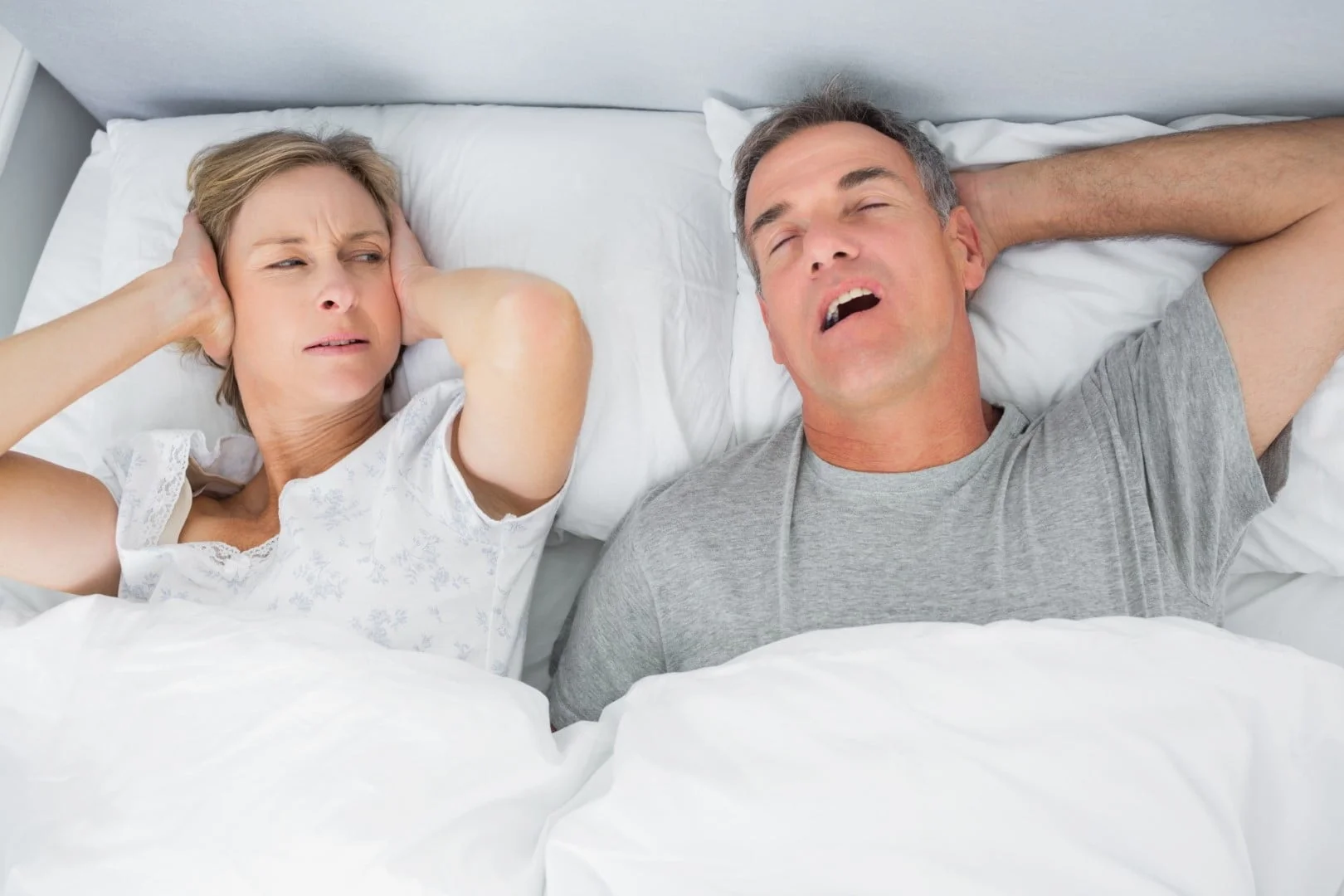 Votre mari ronfle ? il fait peut-être de l&rsquo;apnée du sommeil