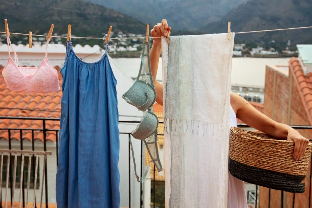 Du linge qui sèche dehors